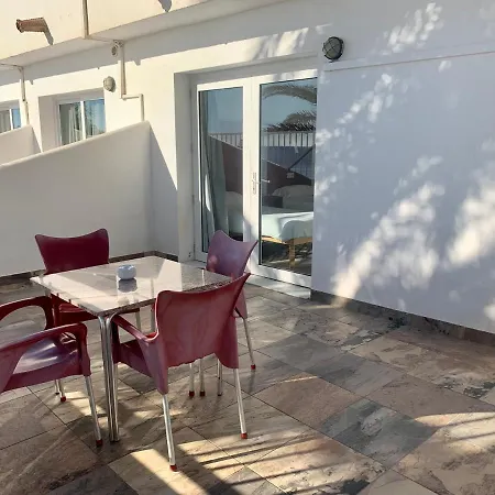 Hospedium Continental 3*