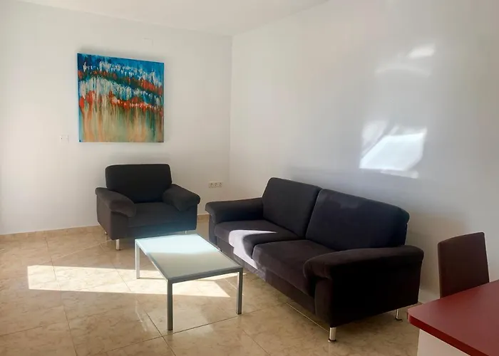 Hospedium Continental 3*