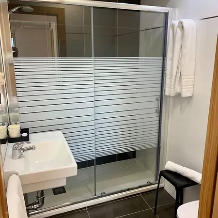 فندق Hospedium Continental 3*