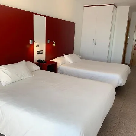 Hospedium Continental 3* موخاكار