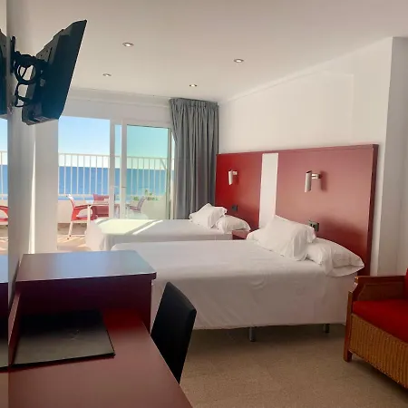 Hospedium Continental 3*