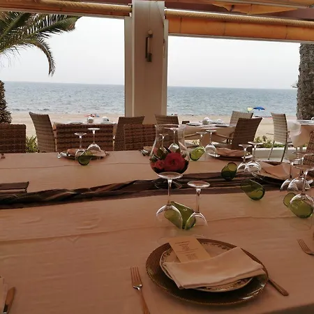 فندق Hospedium Continental 3*